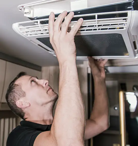  Professional Licensed And Insured Cleaners in Hueytown, AL